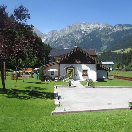 Ferienhaus Schwarzenbacher Lungötz Exterior foto